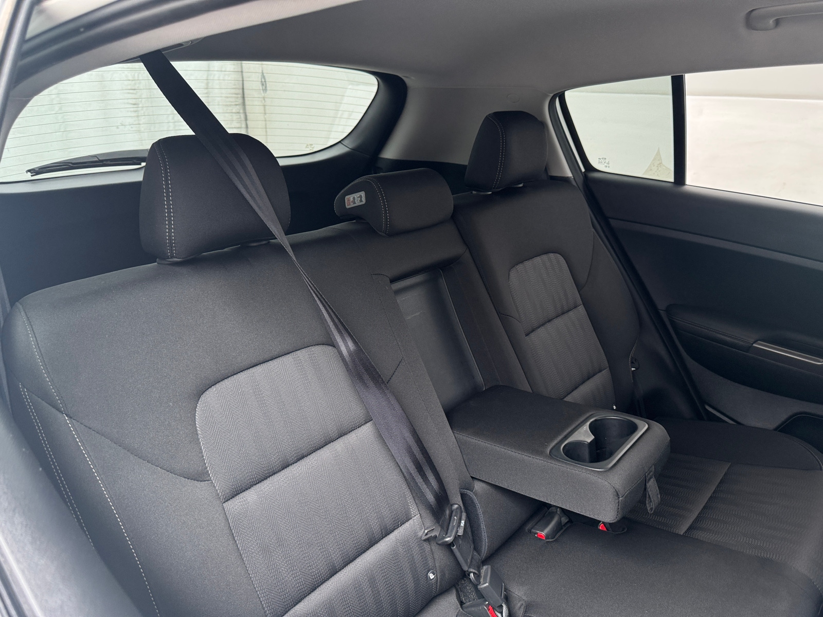 Thumbnail: 2020 Kia Sportage - 6