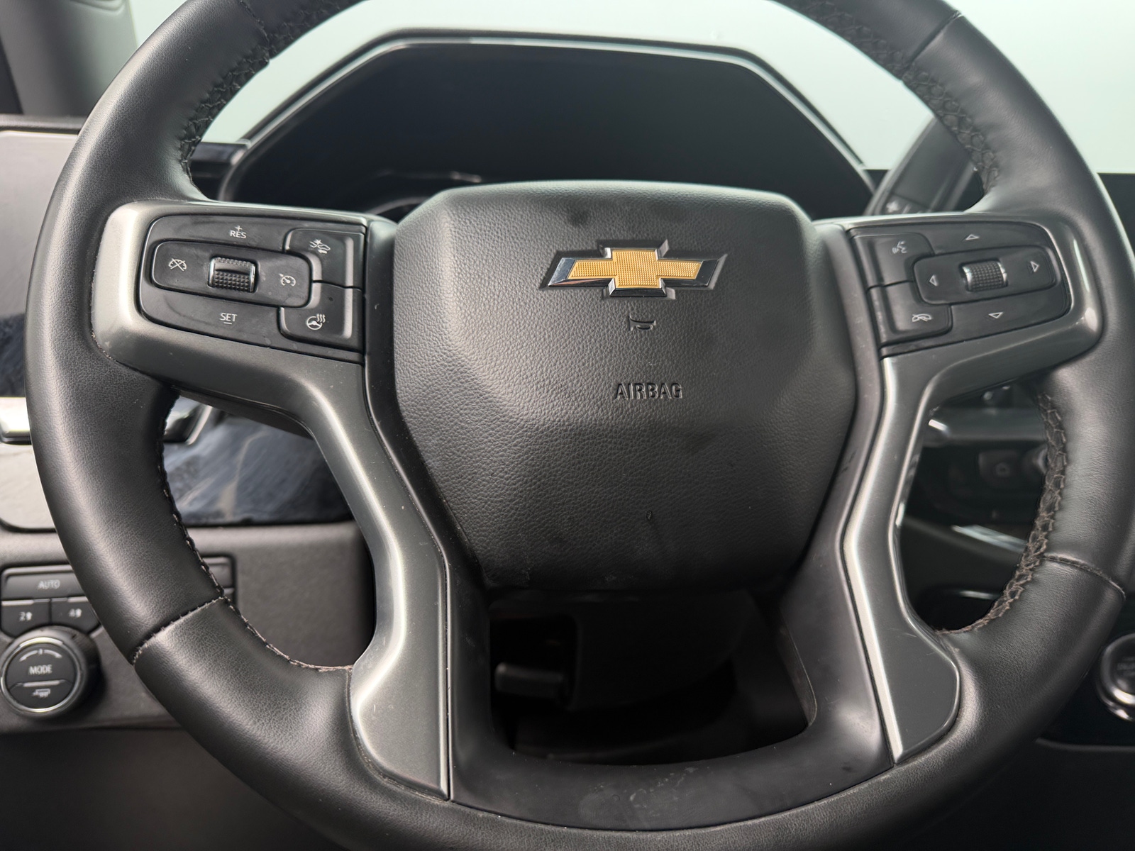 Thumbnail: 2023 Chevrolet Silverado 1500 - 5
