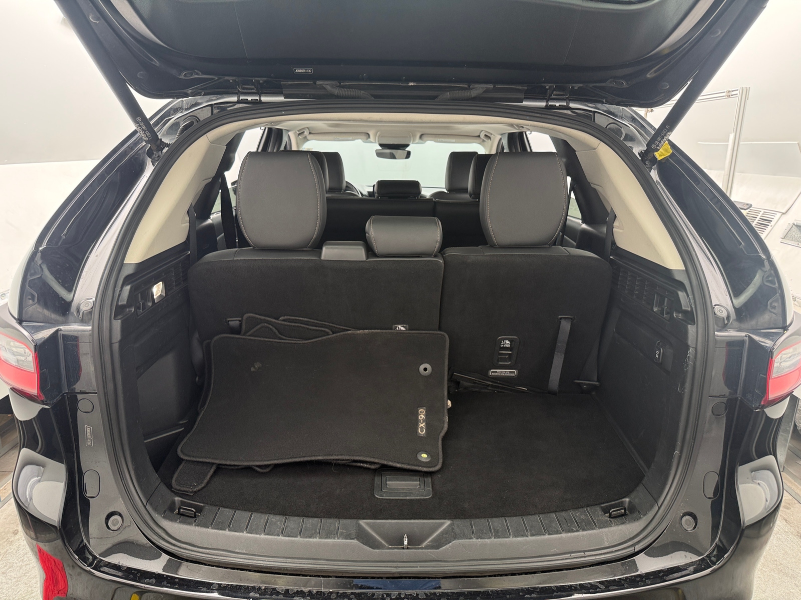 Thumbnail: 2024 Mazda CX-90 - 6
