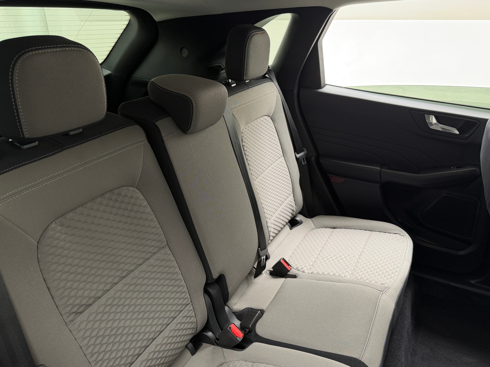 Thumbnail: 2021 Ford Escape - 6