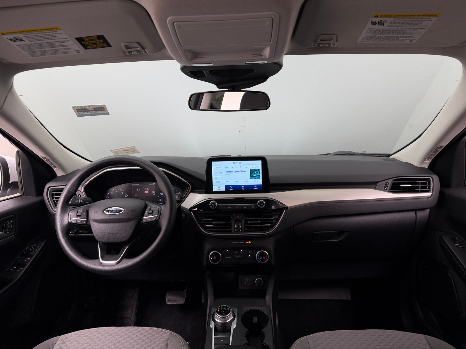 Thumbnail: 2021 Ford Escape - 3