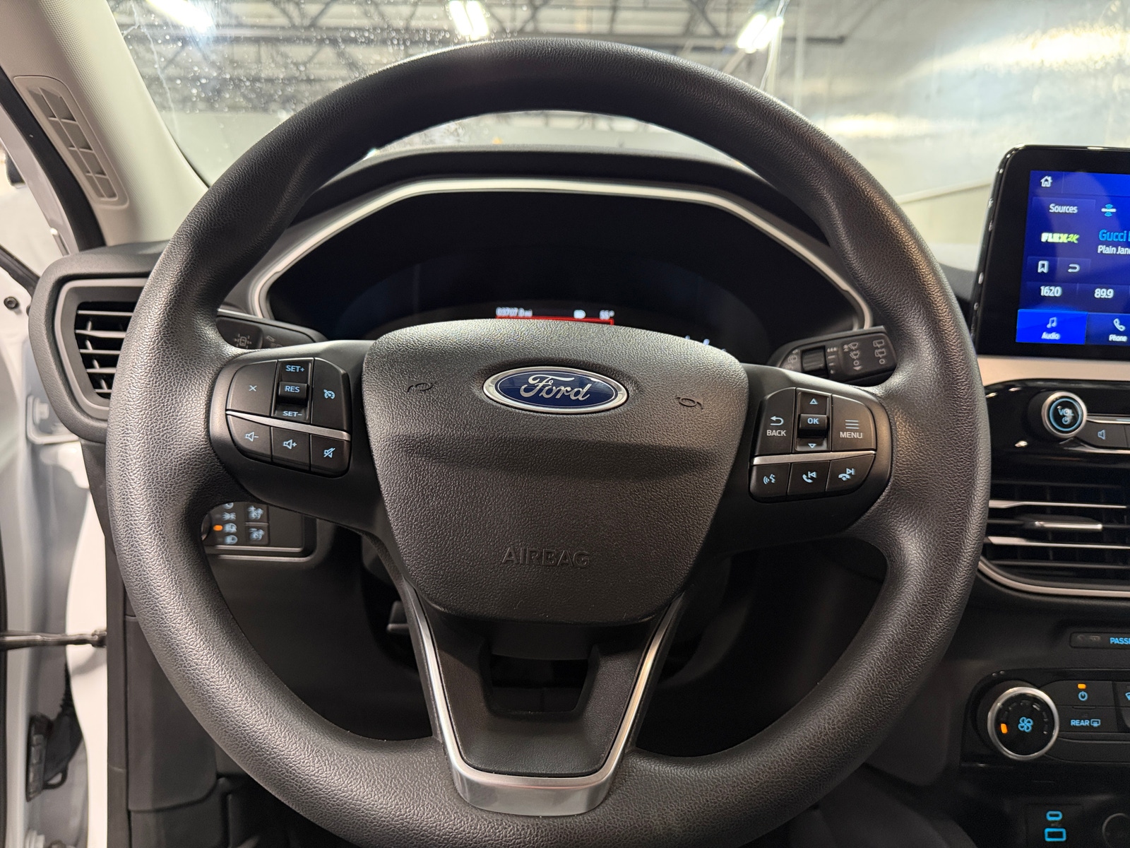 Thumbnail: 2021 Ford Escape - 5