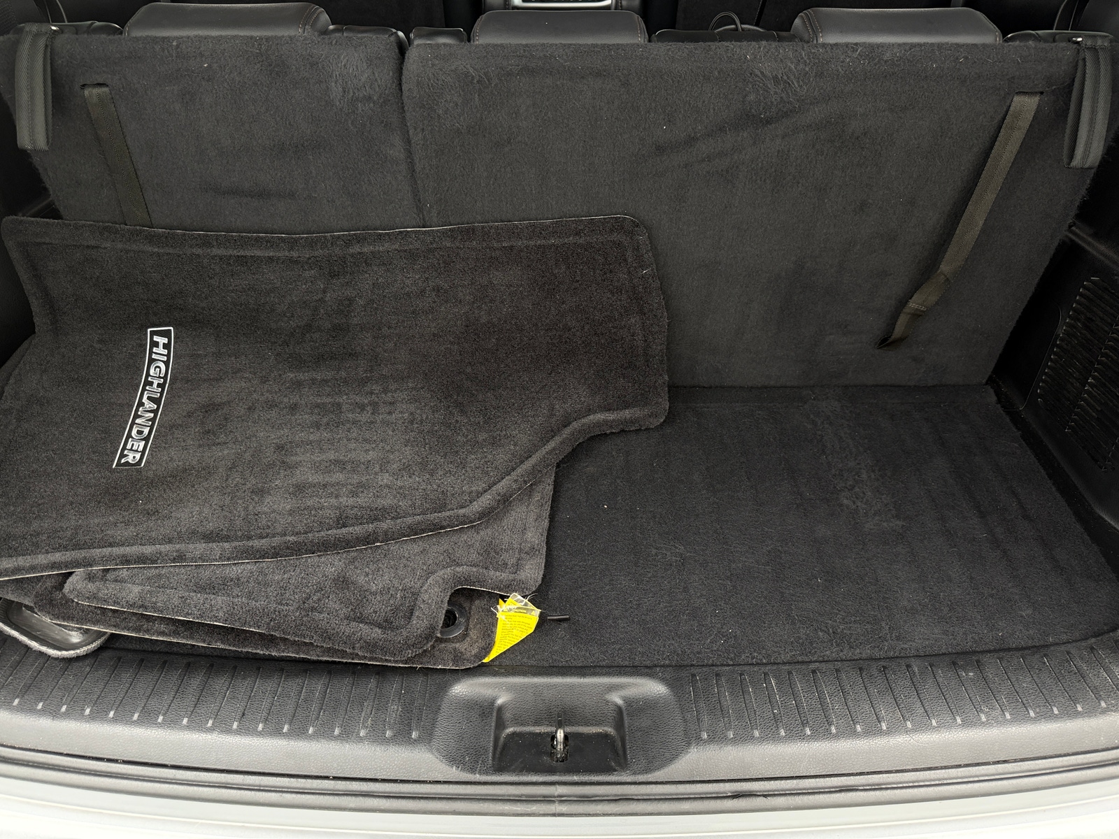 Thumbnail: 2015 Toyota Highlander - 6