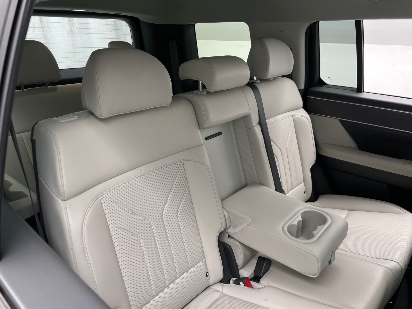 Thumbnail: 2025 Hyundai Santa Fe - 5
