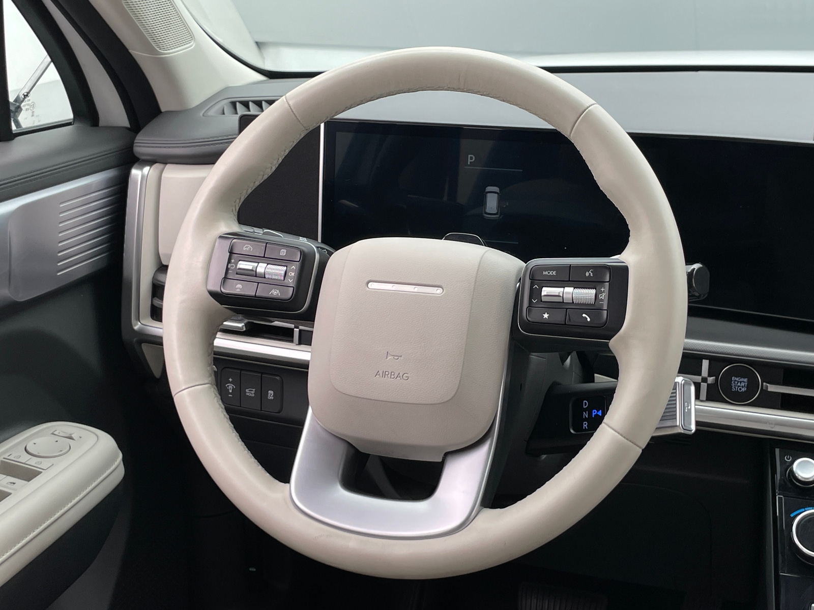 Thumbnail: 2025 Hyundai Santa Fe - 4