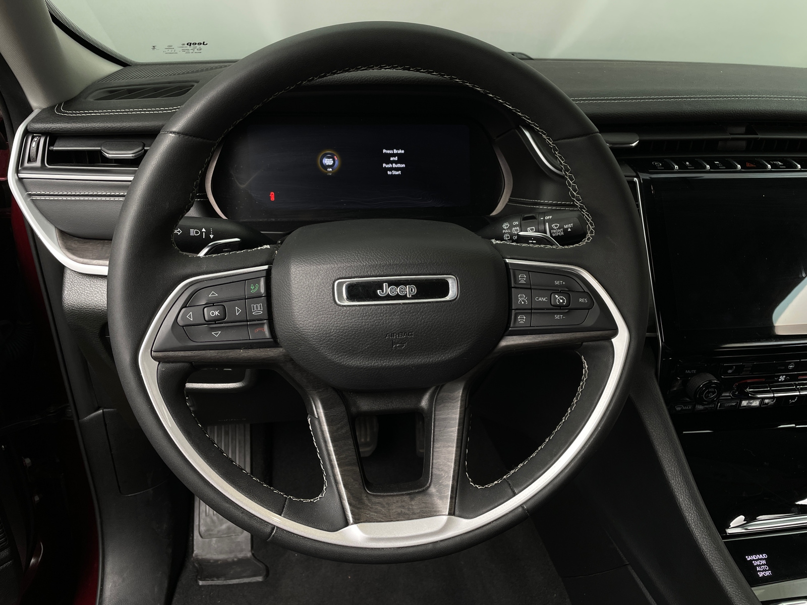 Thumbnail: 2023 Jeep Grand Cherokee - 4