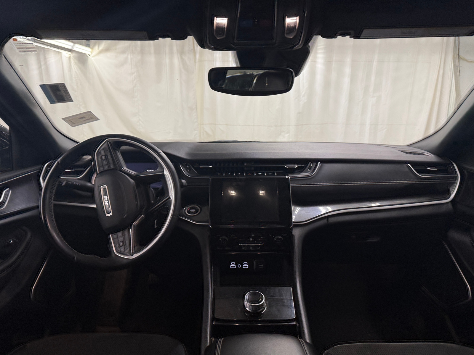 Thumbnail: 2021 Jeep Grand Cherokee L - 2