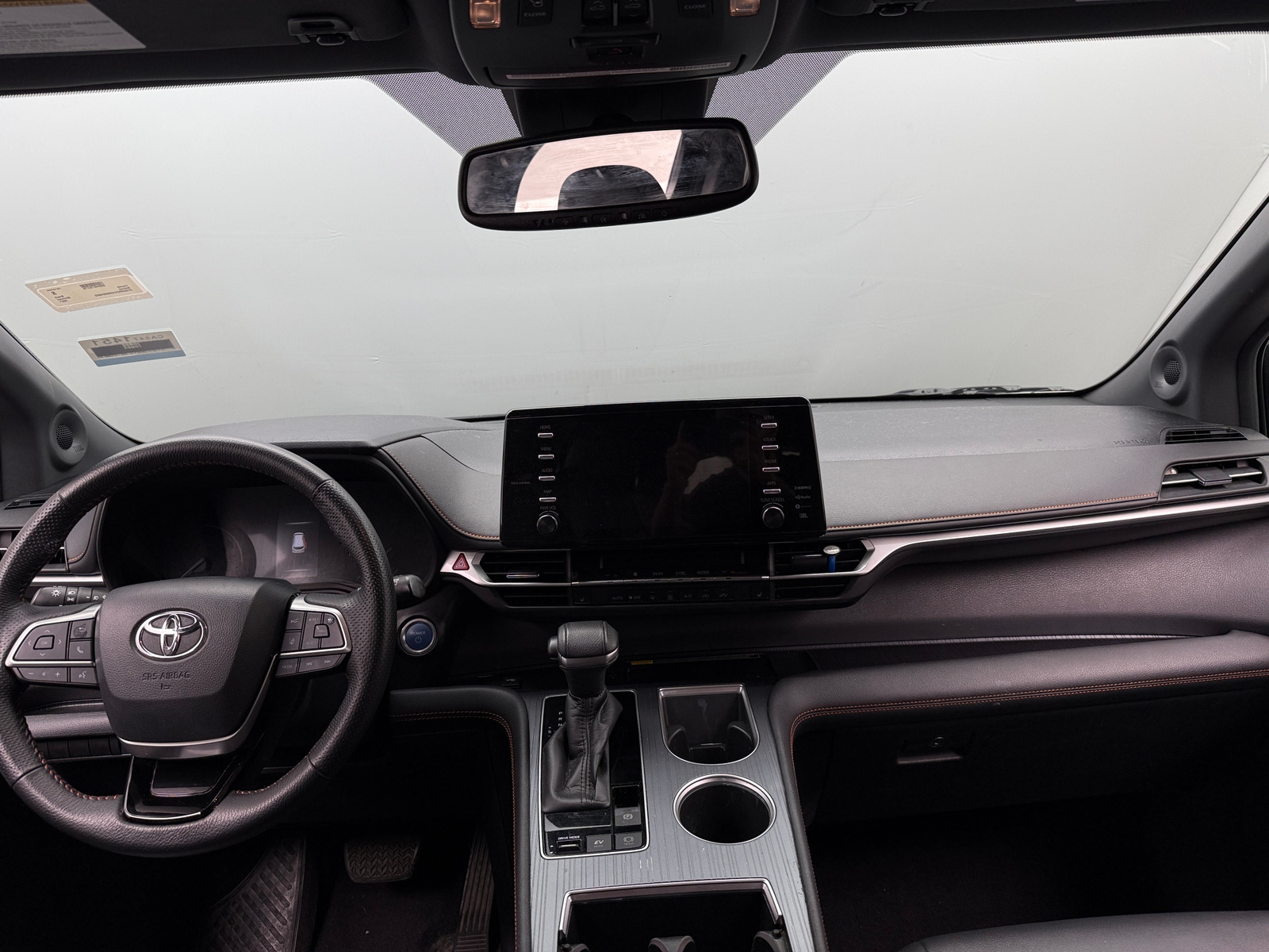 Thumbnail: 2021 Toyota Sienna - 2