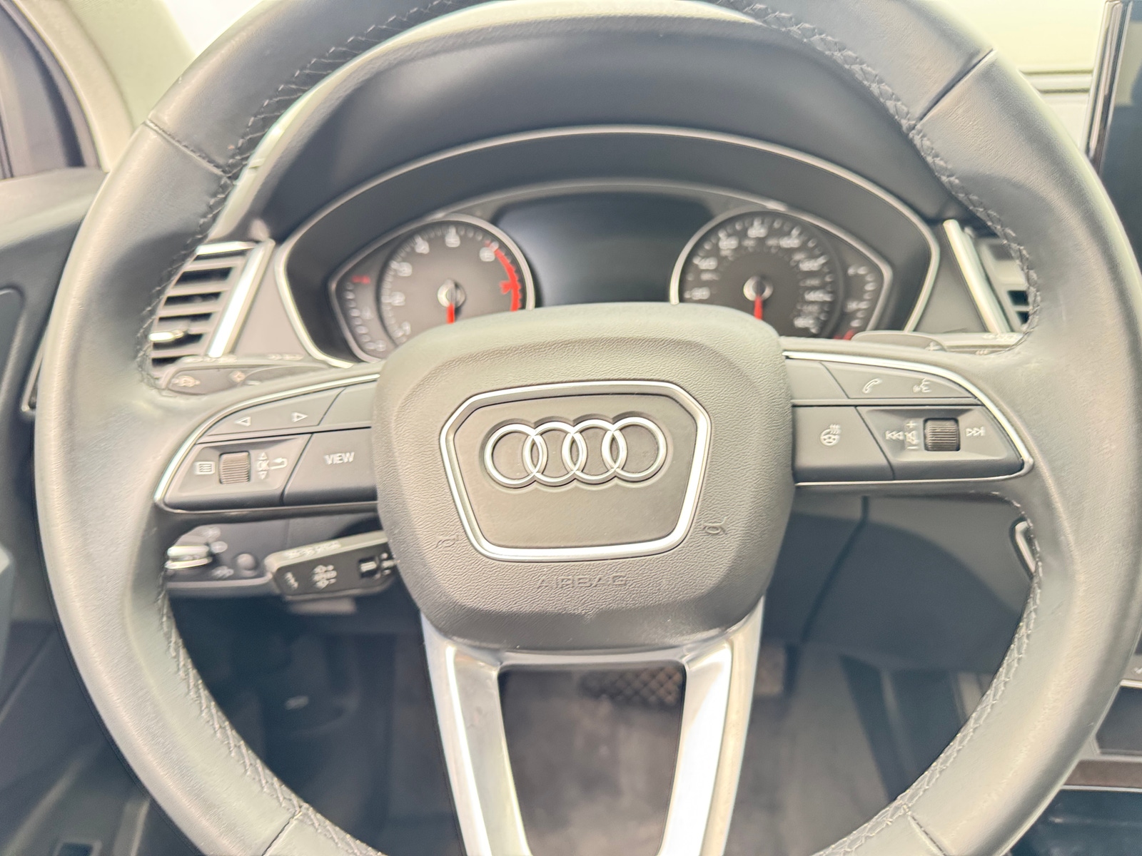 Thumbnail: 2023 Audi Q5 - 4