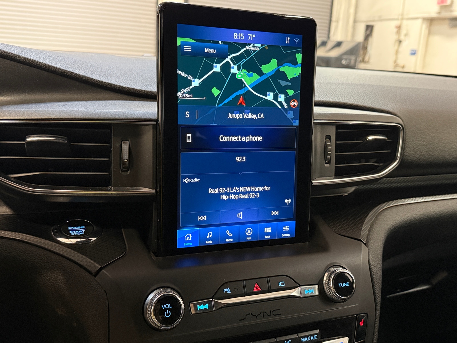 Thumbnail: 2020 Ford Explorer - 3