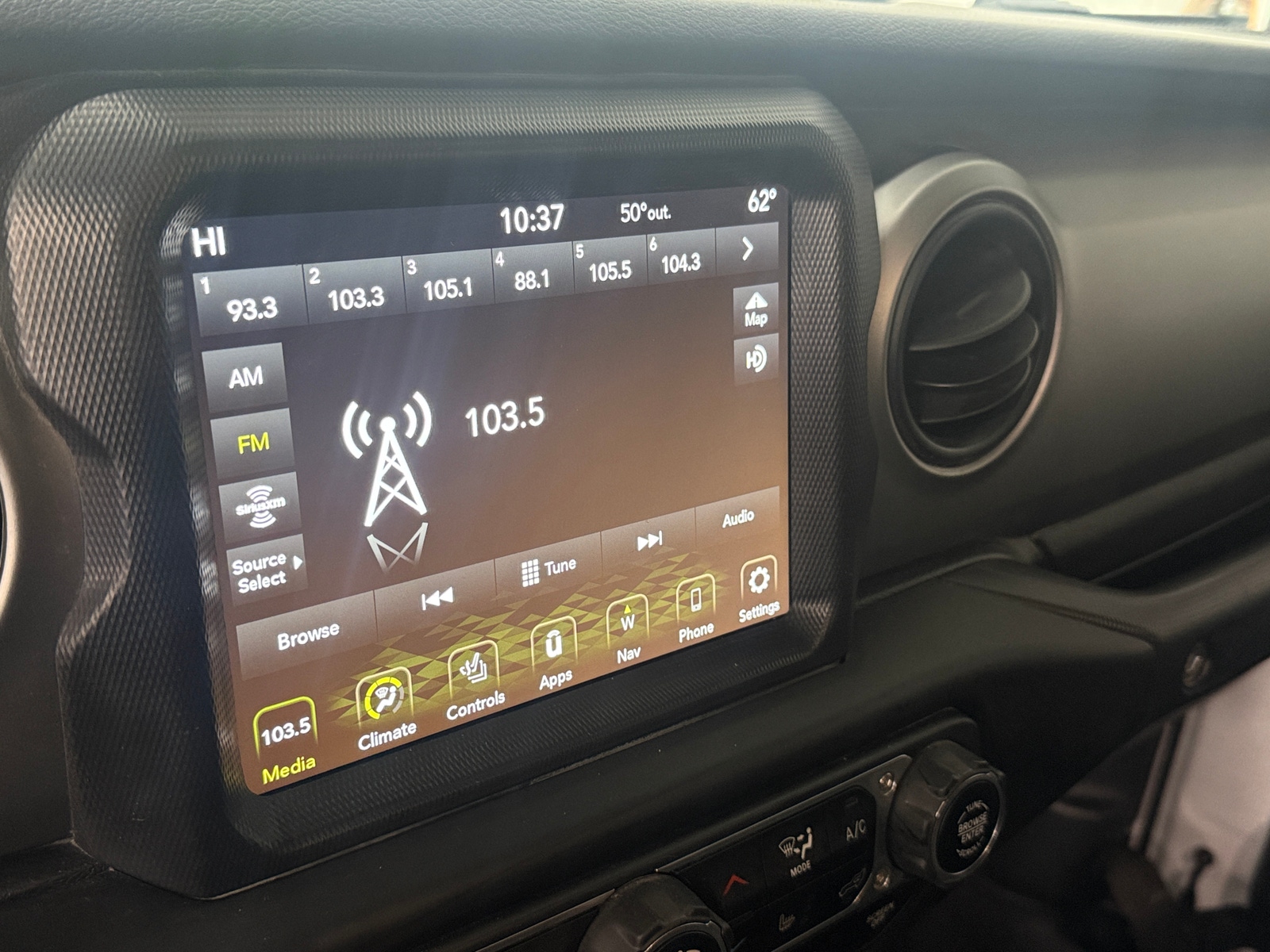 Thumbnail: 2021 Jeep Wrangler - 4