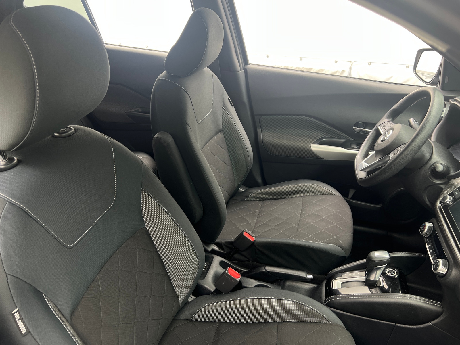 Thumbnail: 2020 Nissan Kicks - 2