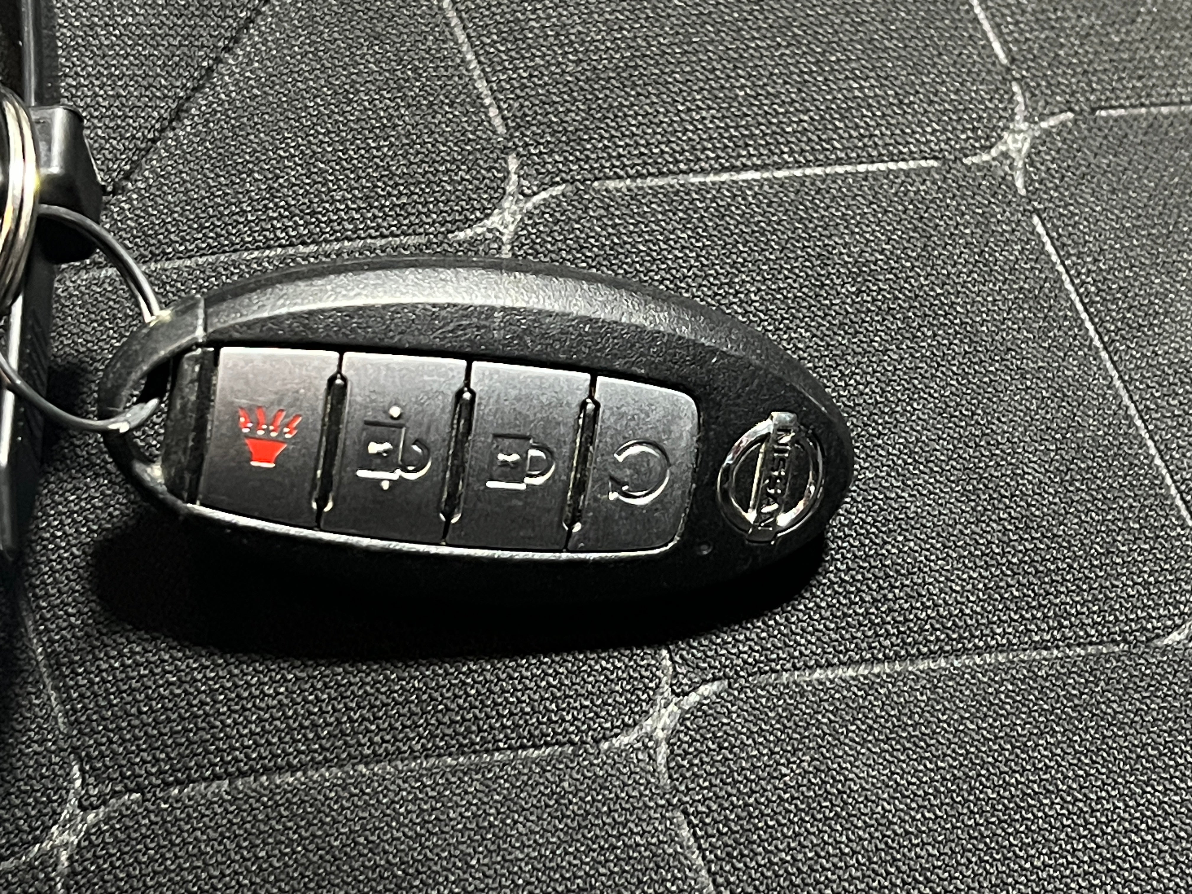 Used 2020 Nissan Kicks SV with VIN 3N1CP5CV4LL478848 for sale in Auburn, WA