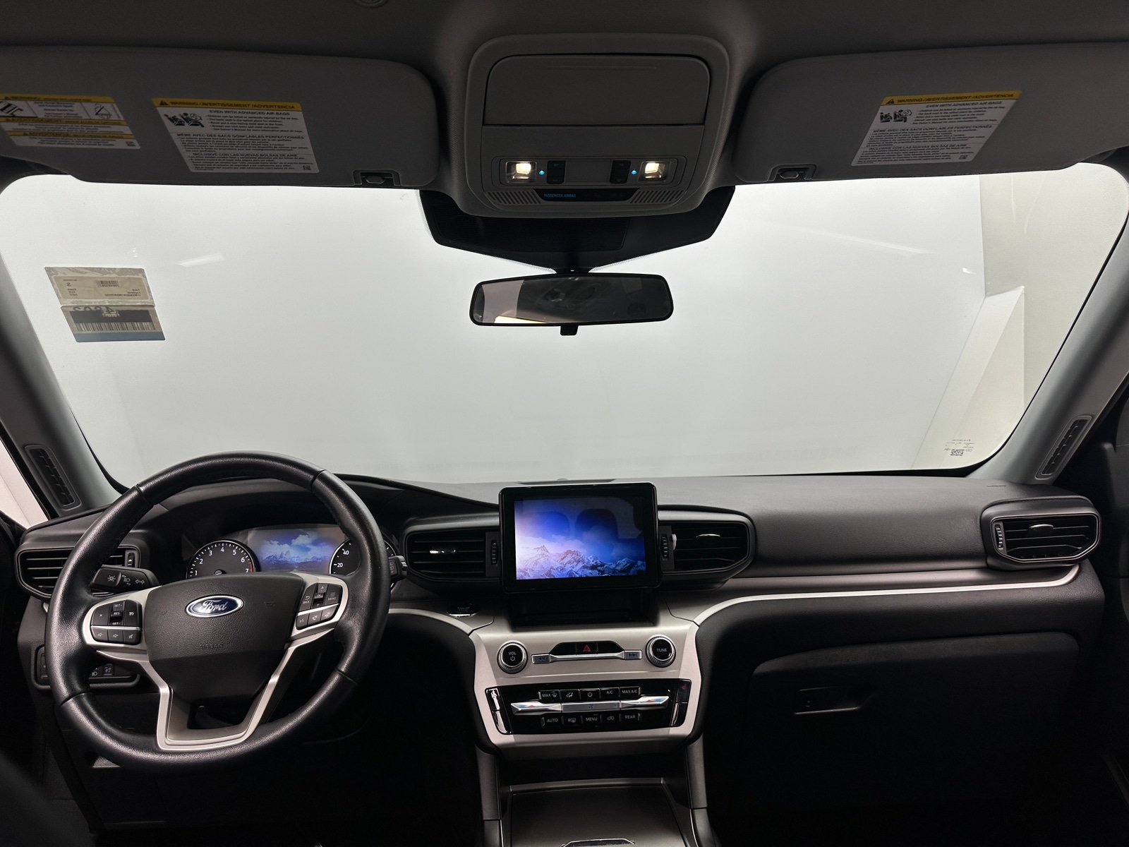 Thumbnail: 2022 Ford Explorer - 3