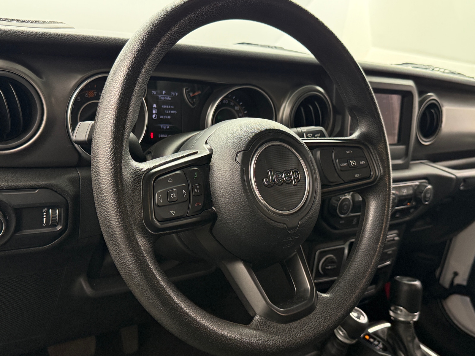 Thumbnail: 2023 Jeep Wrangler - 5