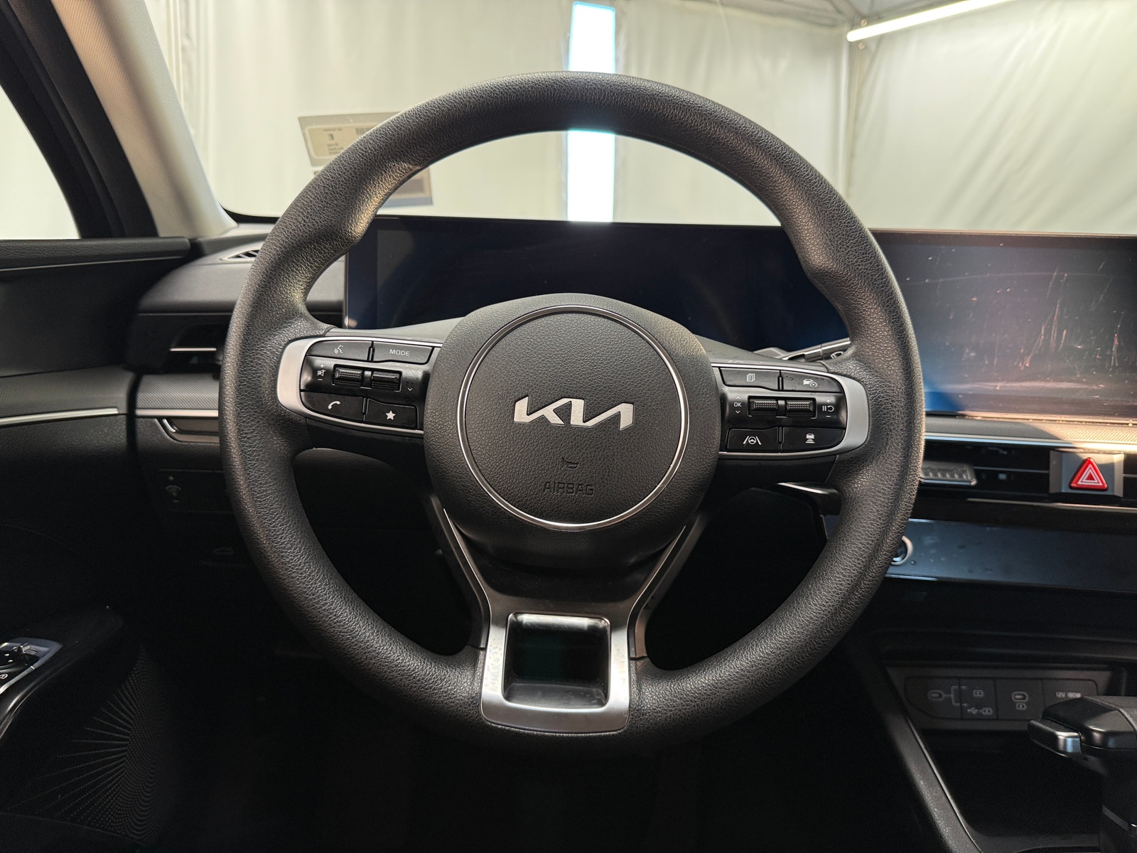 Thumbnail: 2025 Kia K5 - 5
