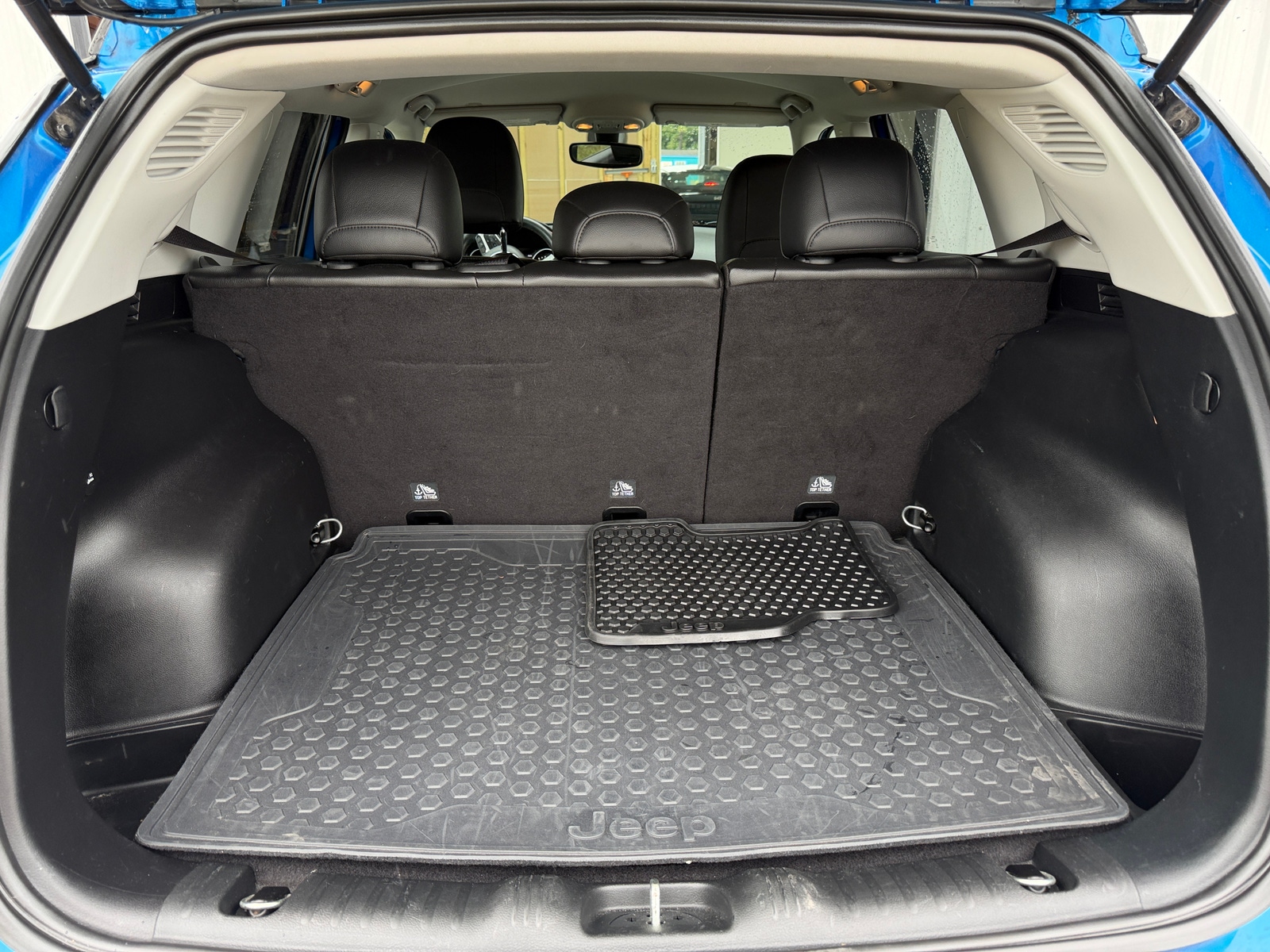 Thumbnail: 2019 Jeep Compass - 7