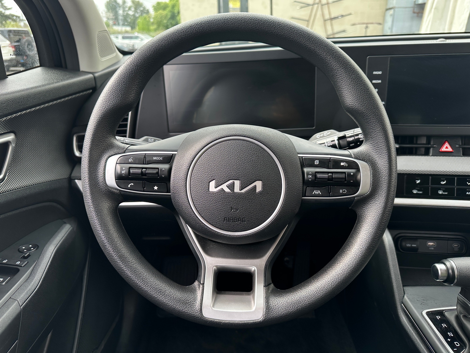 Thumbnail: 2025 Kia Sportage - 5