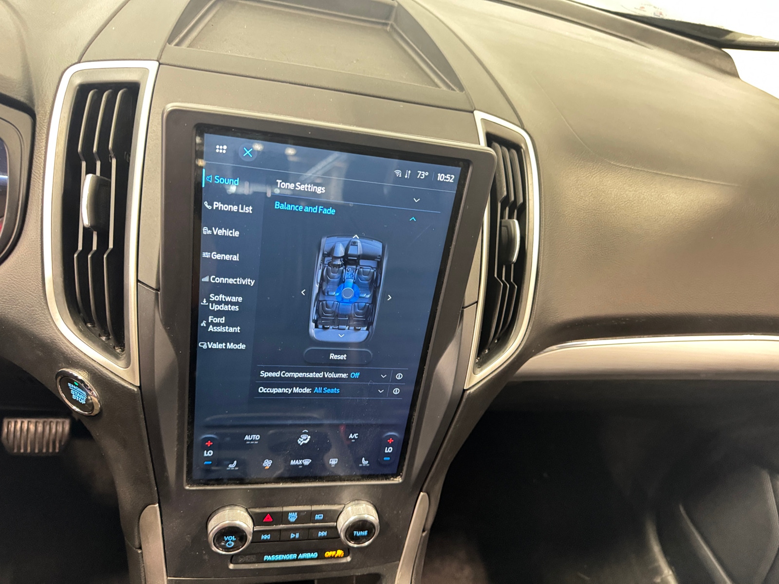 Thumbnail: 2022 Ford Edge - 3