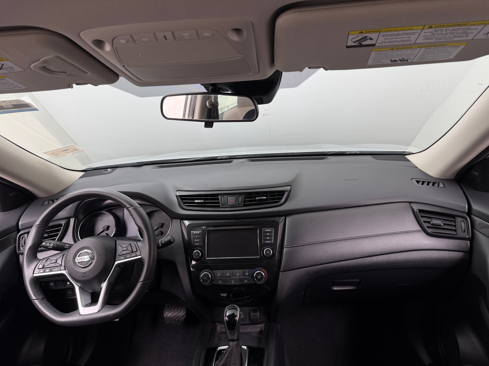 Thumbnail: 2019 Nissan Rogue - 3