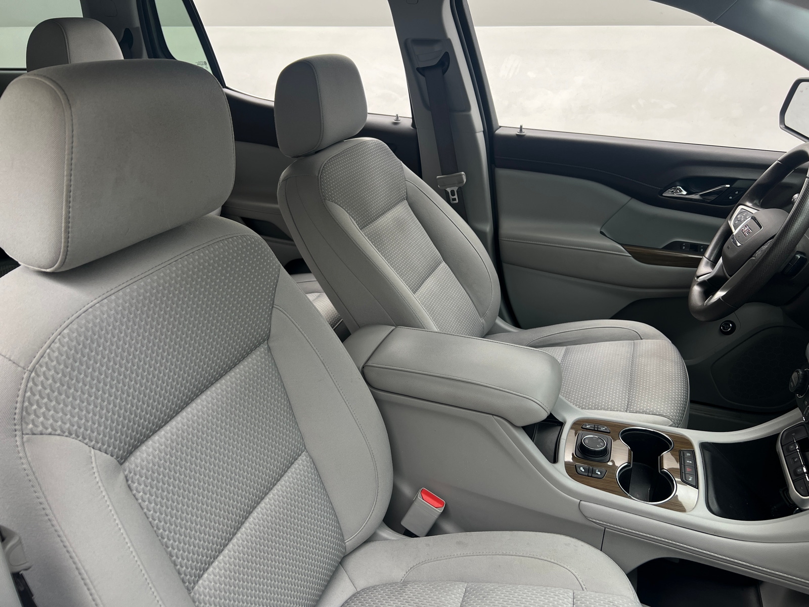Thumbnail: 2023 GMC Acadia - 2