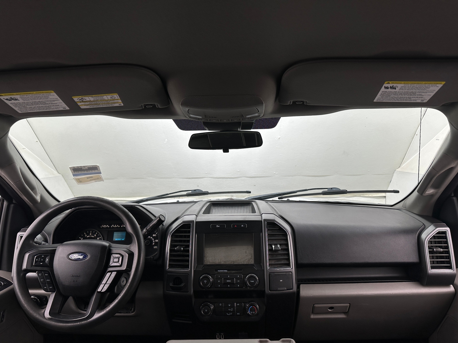 Thumbnail: 2019 Ford Econoline - 3