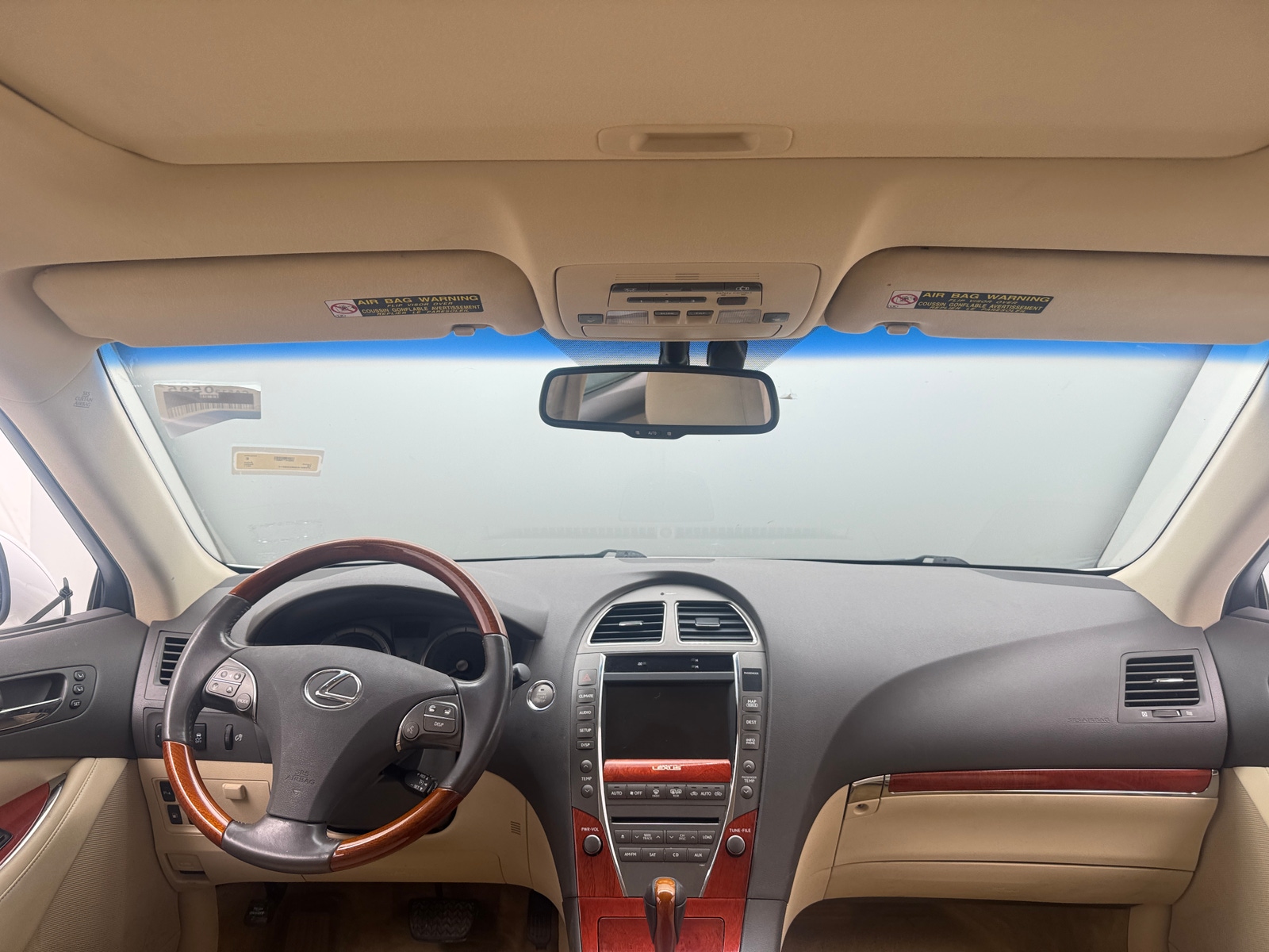 Thumbnail: 2011 Lexus ES - 2