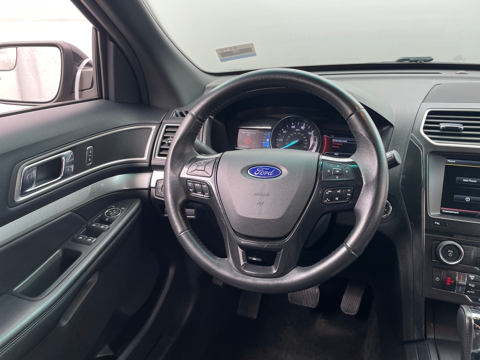 Thumbnail: 2016 Ford Explorer - 4