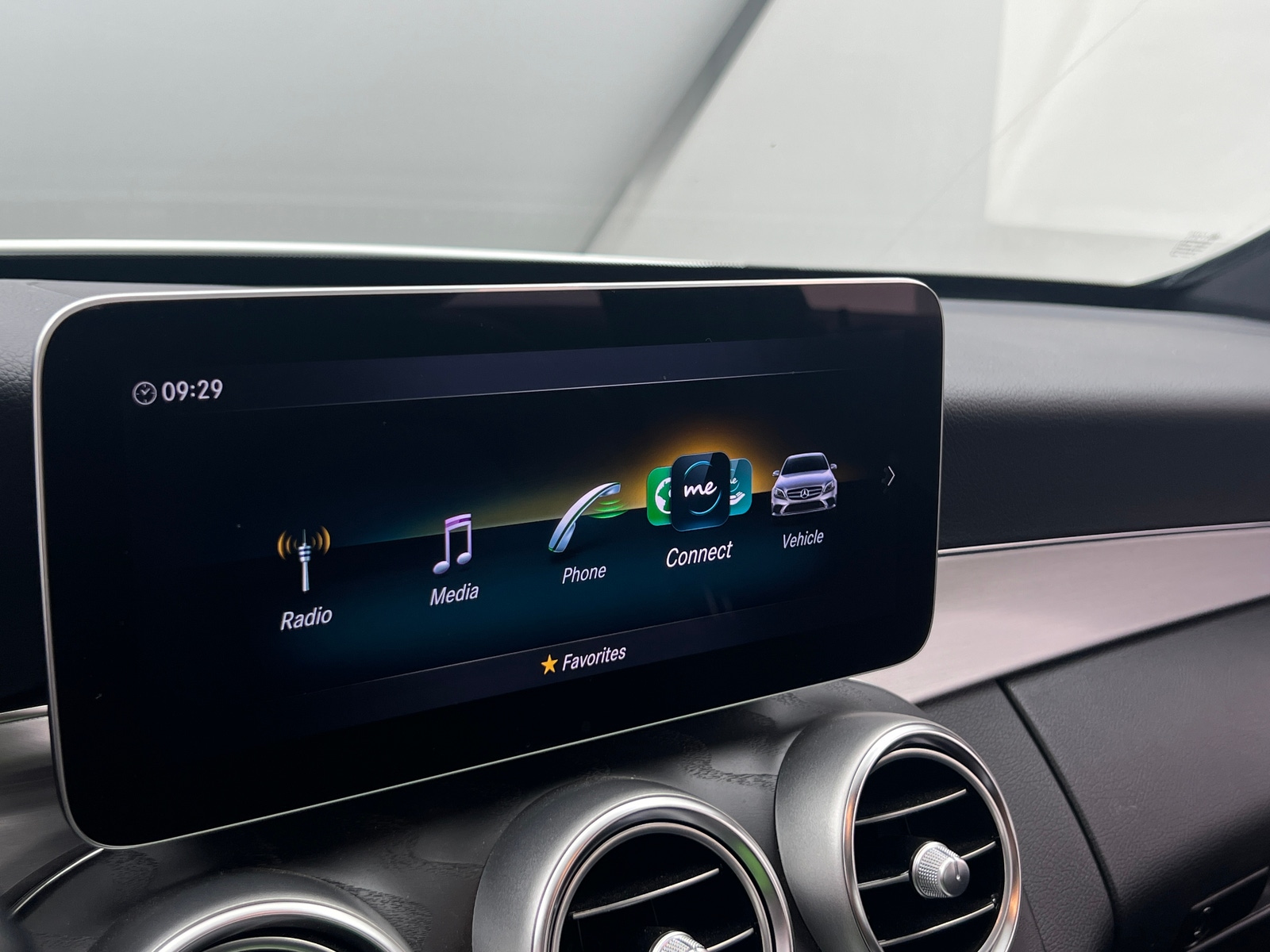 Thumbnail: 2021 Mercedes-Benz C-Class - 3