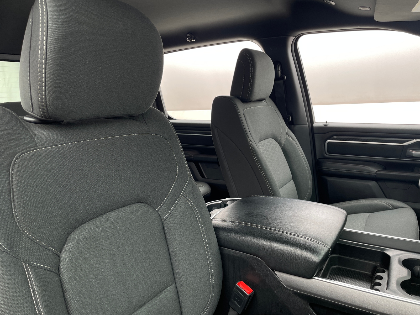 Thumbnail: 2025 RAM 1500 - 2