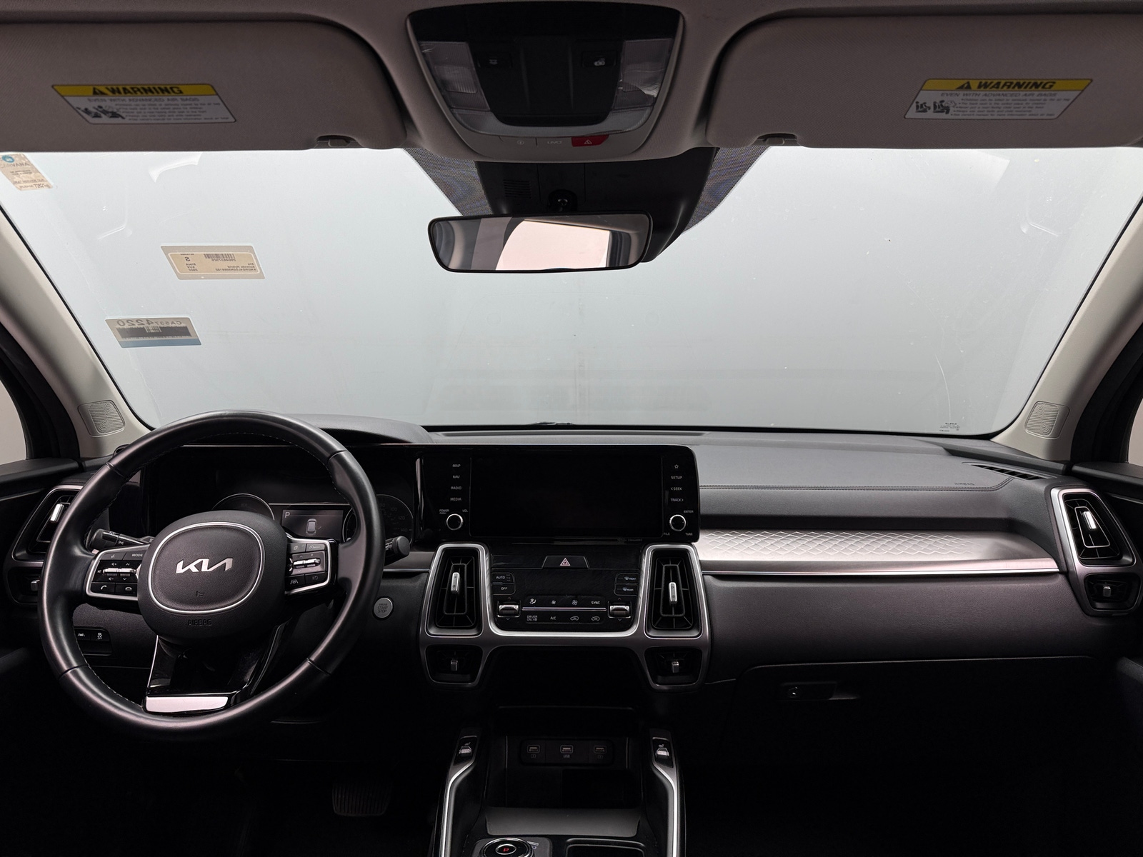 Thumbnail: 2022 Kia Sorento - 2