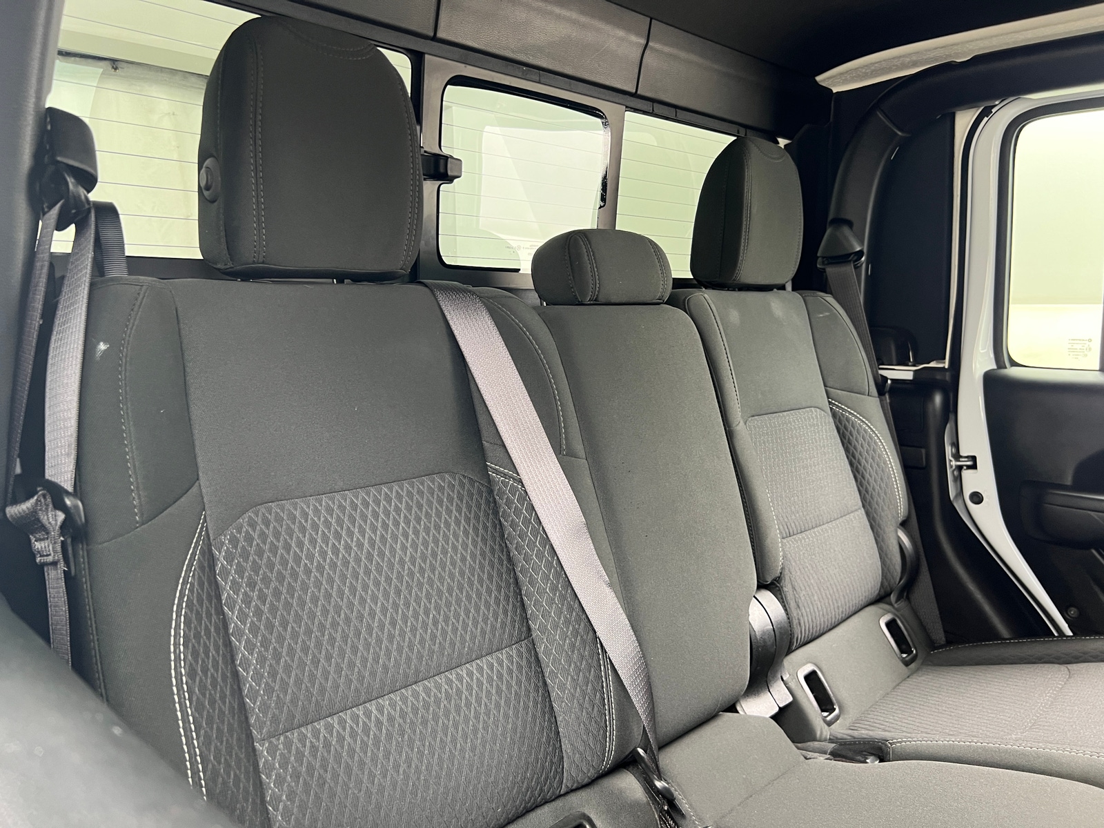 Thumbnail: 2021 Jeep Gladiator - 6