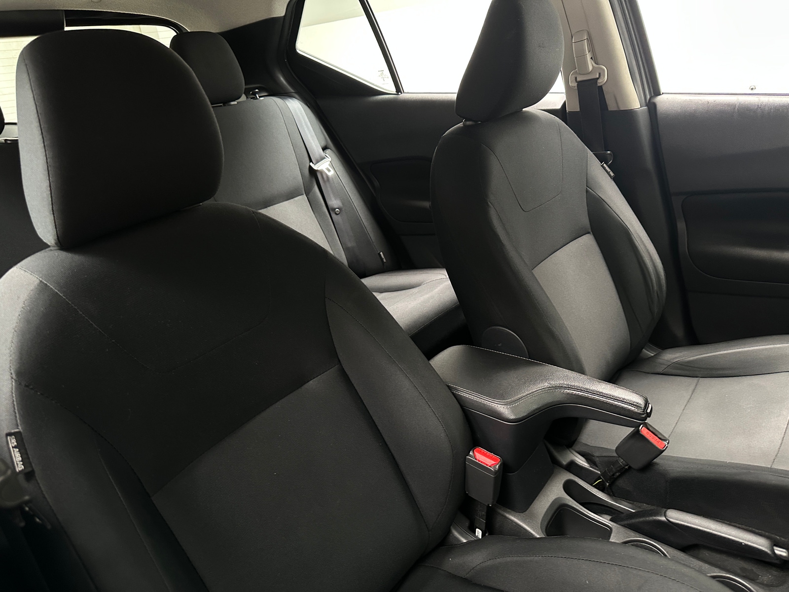 Thumbnail: 2024 Nissan Kicks - 2