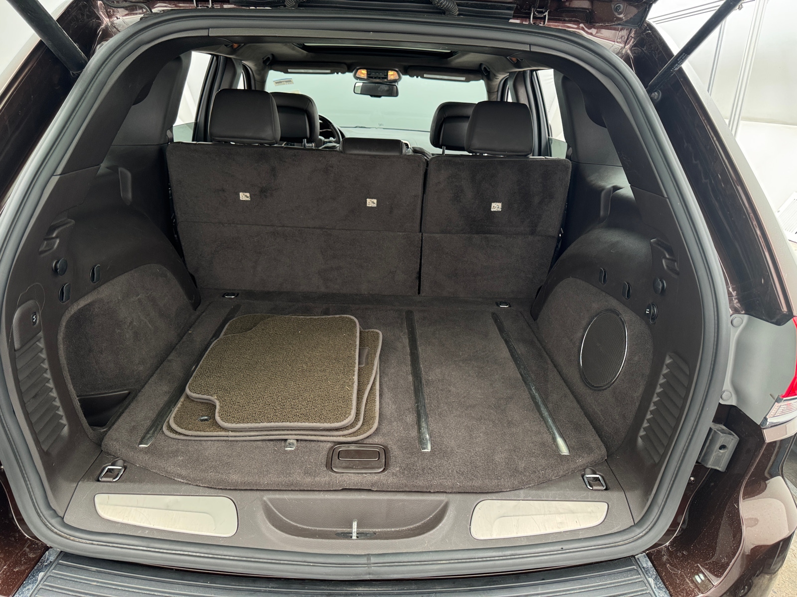 Thumbnail: 2014 Jeep Grand Cherokee - 6