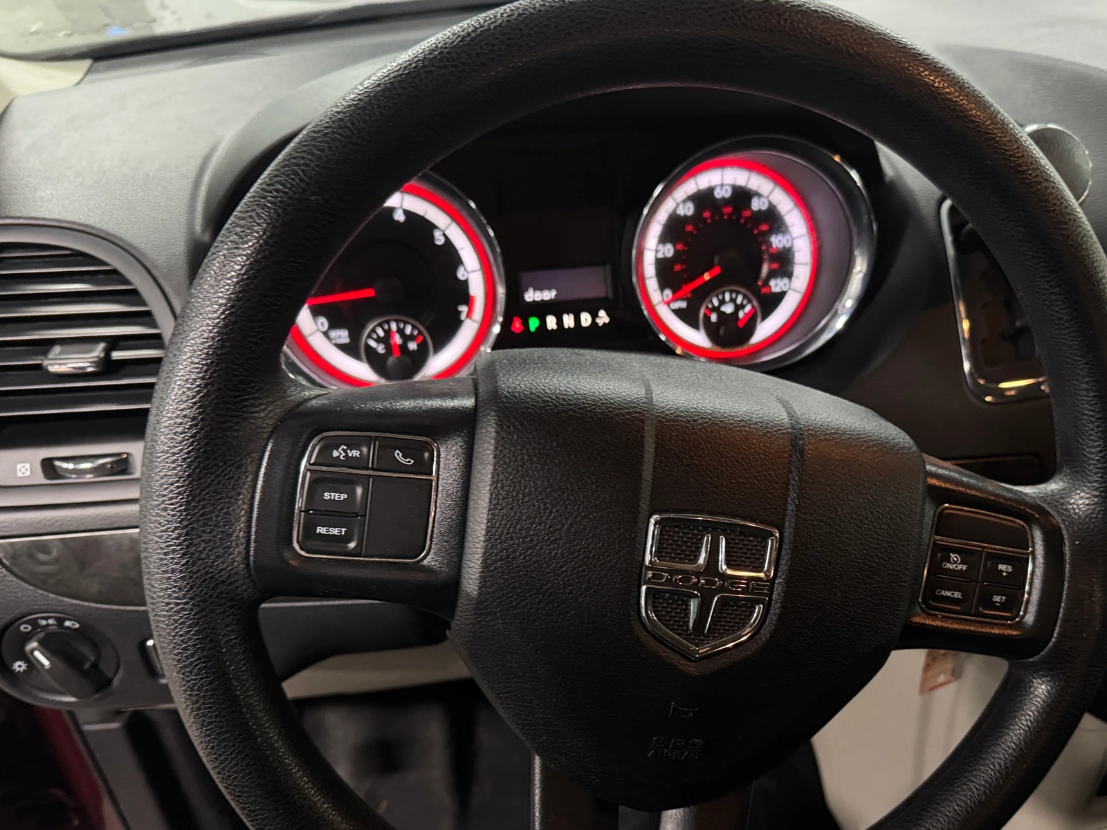 Thumbnail: 2019 Dodge Grand Caravan - 5