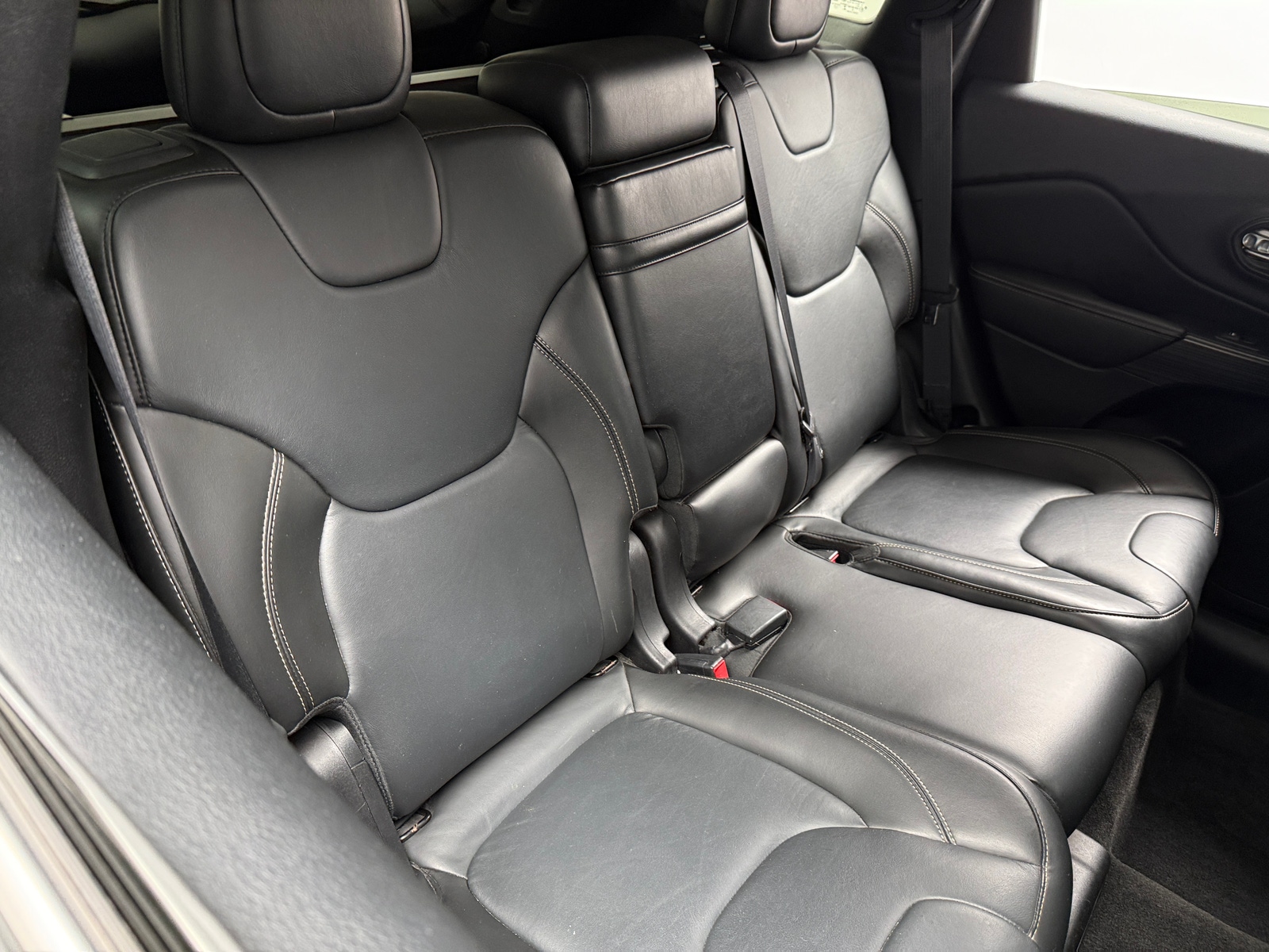Thumbnail: 2015 Jeep Cherokee - 5