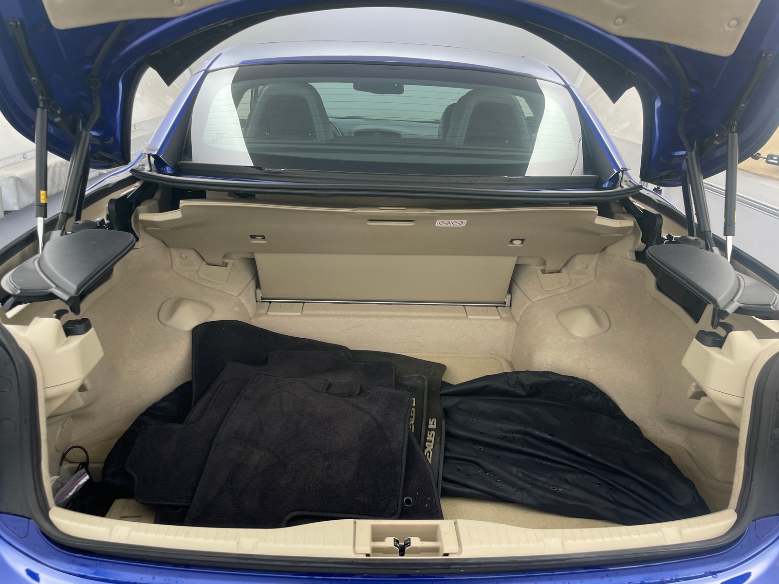 Thumbnail: 2010 Lexus IS - 6