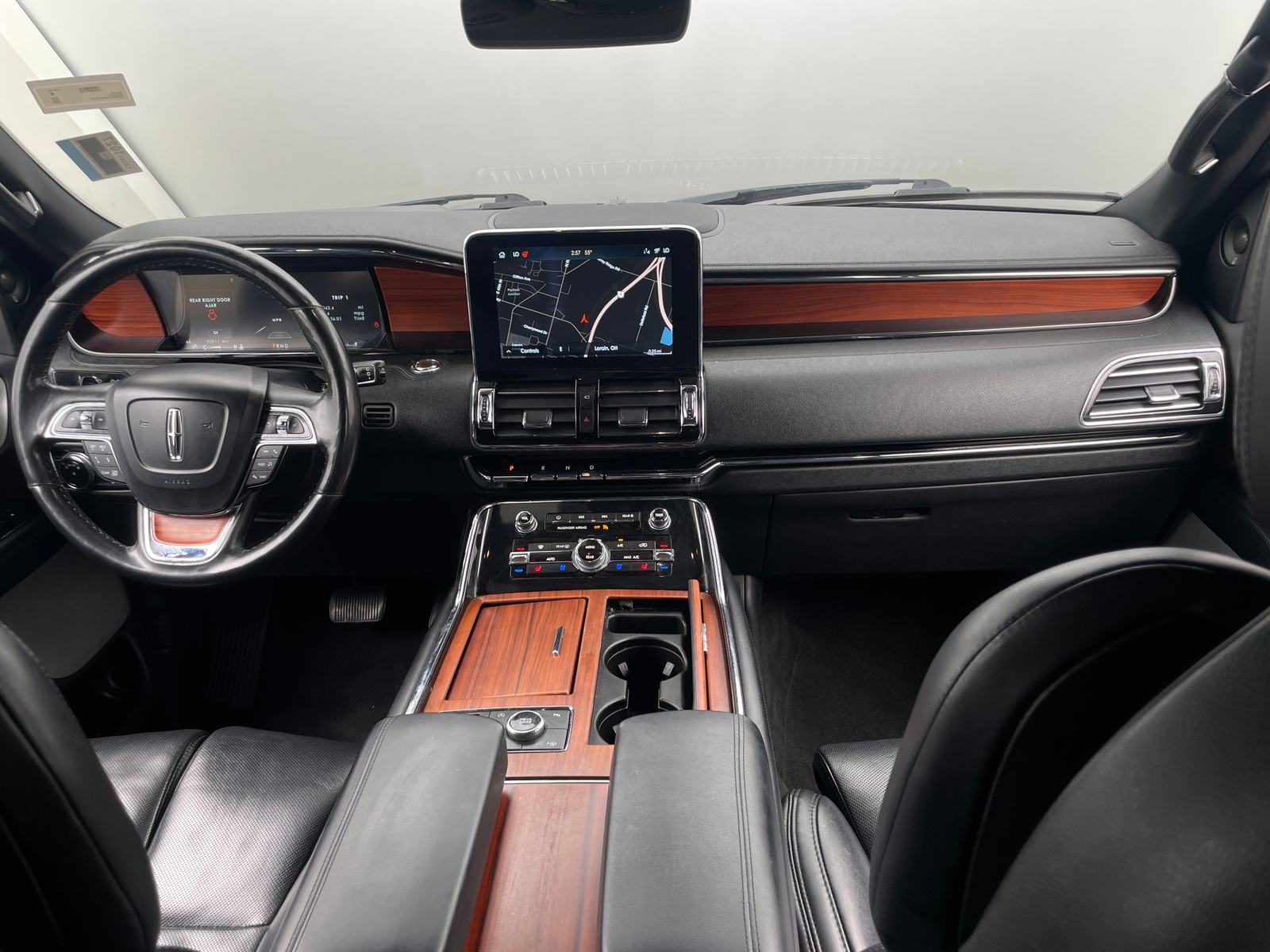 Thumbnail: 2020 Lincoln Navigator - 2