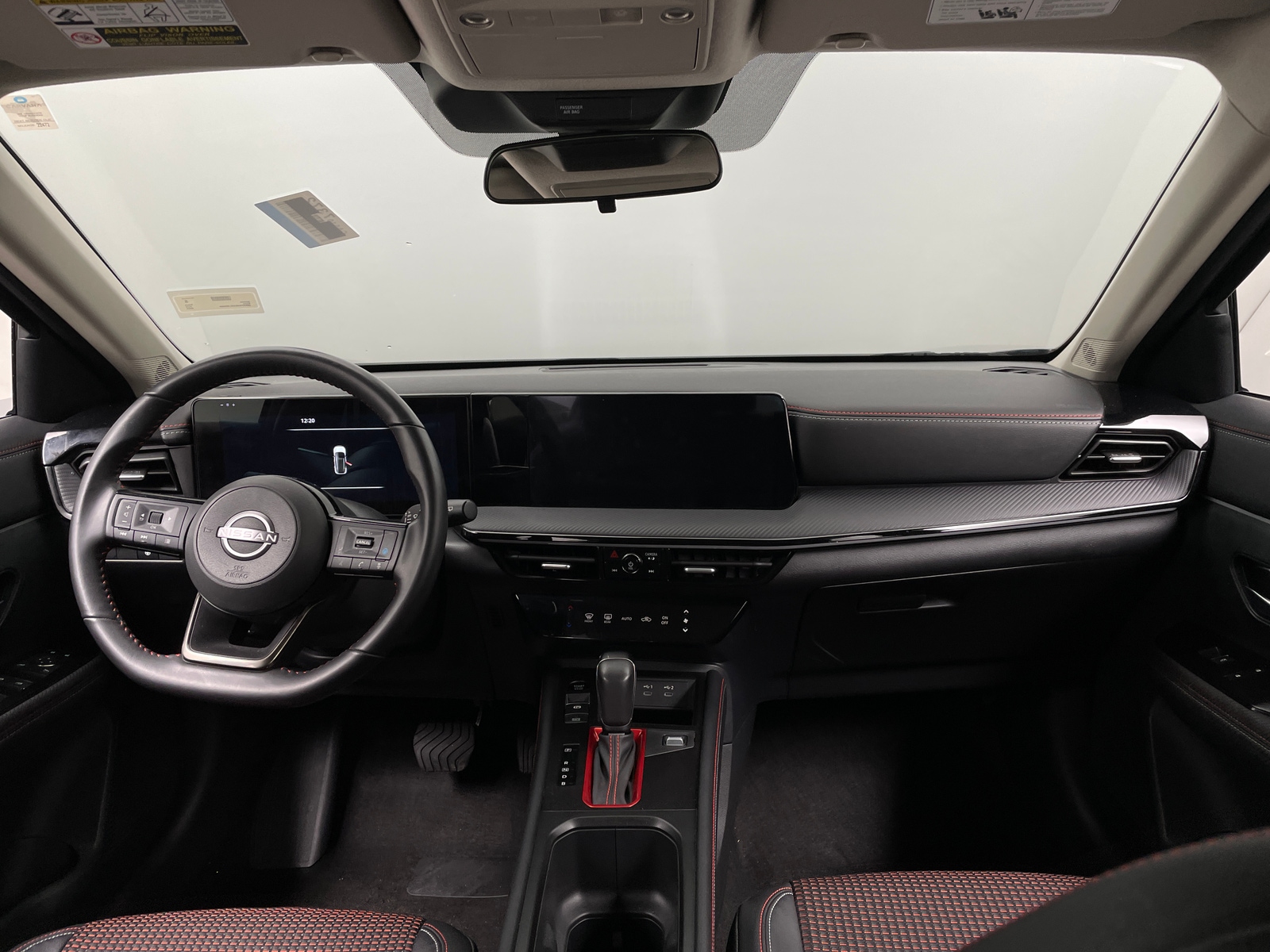 Thumbnail: 2025 Nissan Kicks - 2