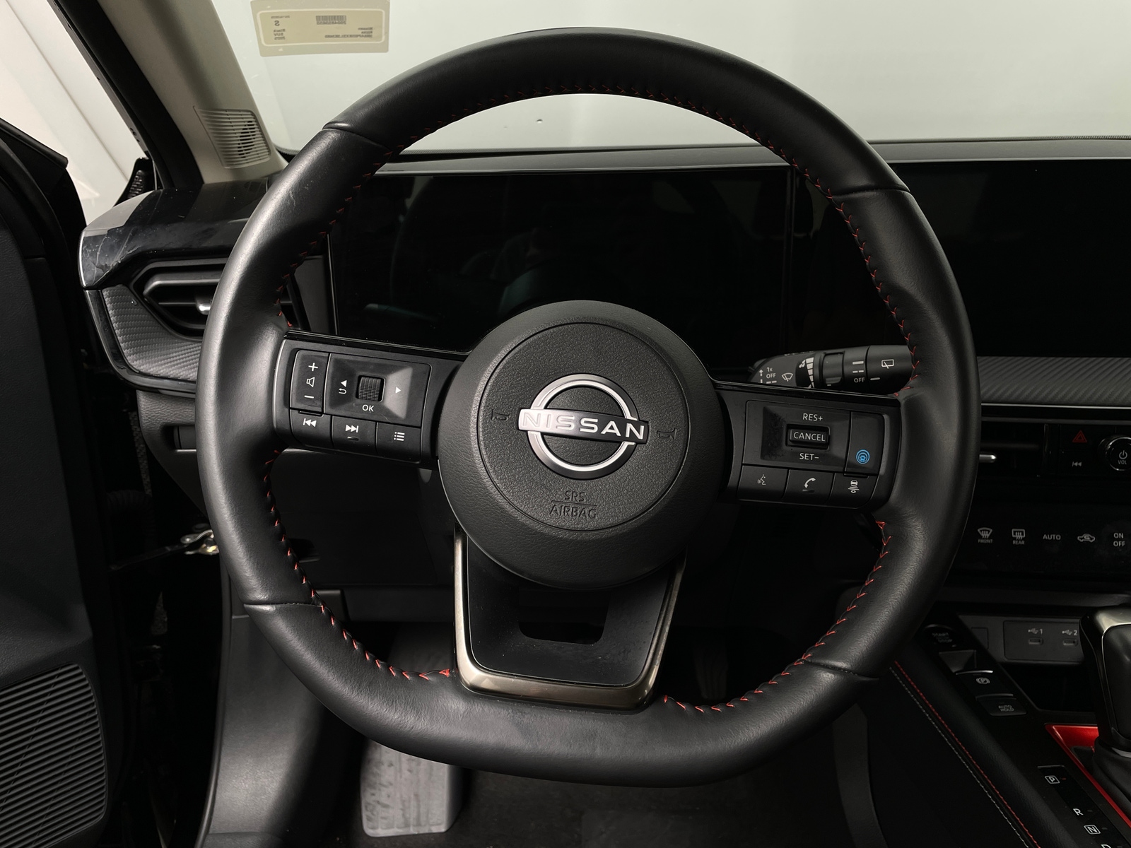 Thumbnail: 2025 Nissan Kicks - 4