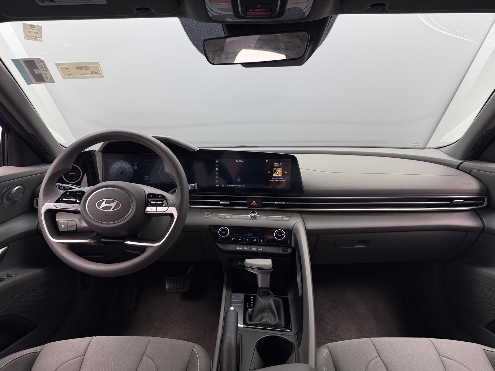 Thumbnail: 2024 Hyundai Elantra - 3