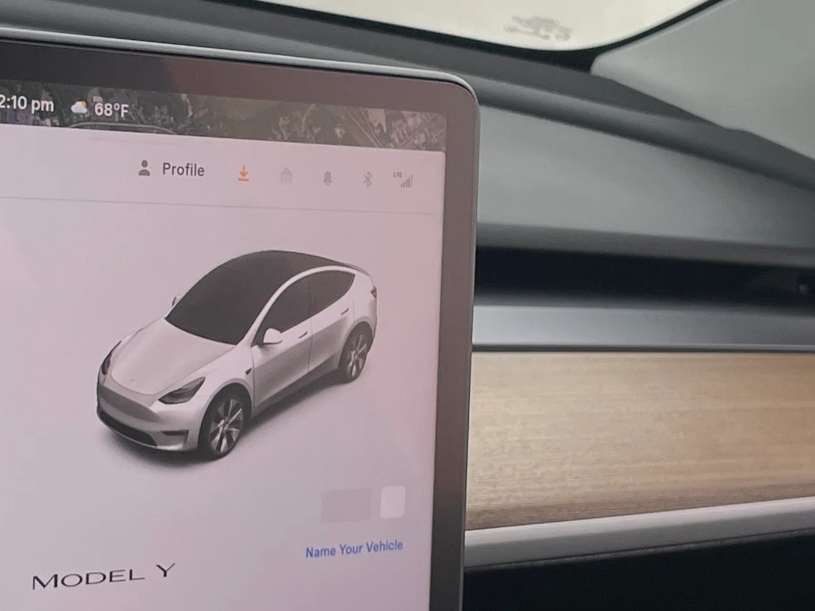 Thumbnail: 2023 Tesla Model Y - 2