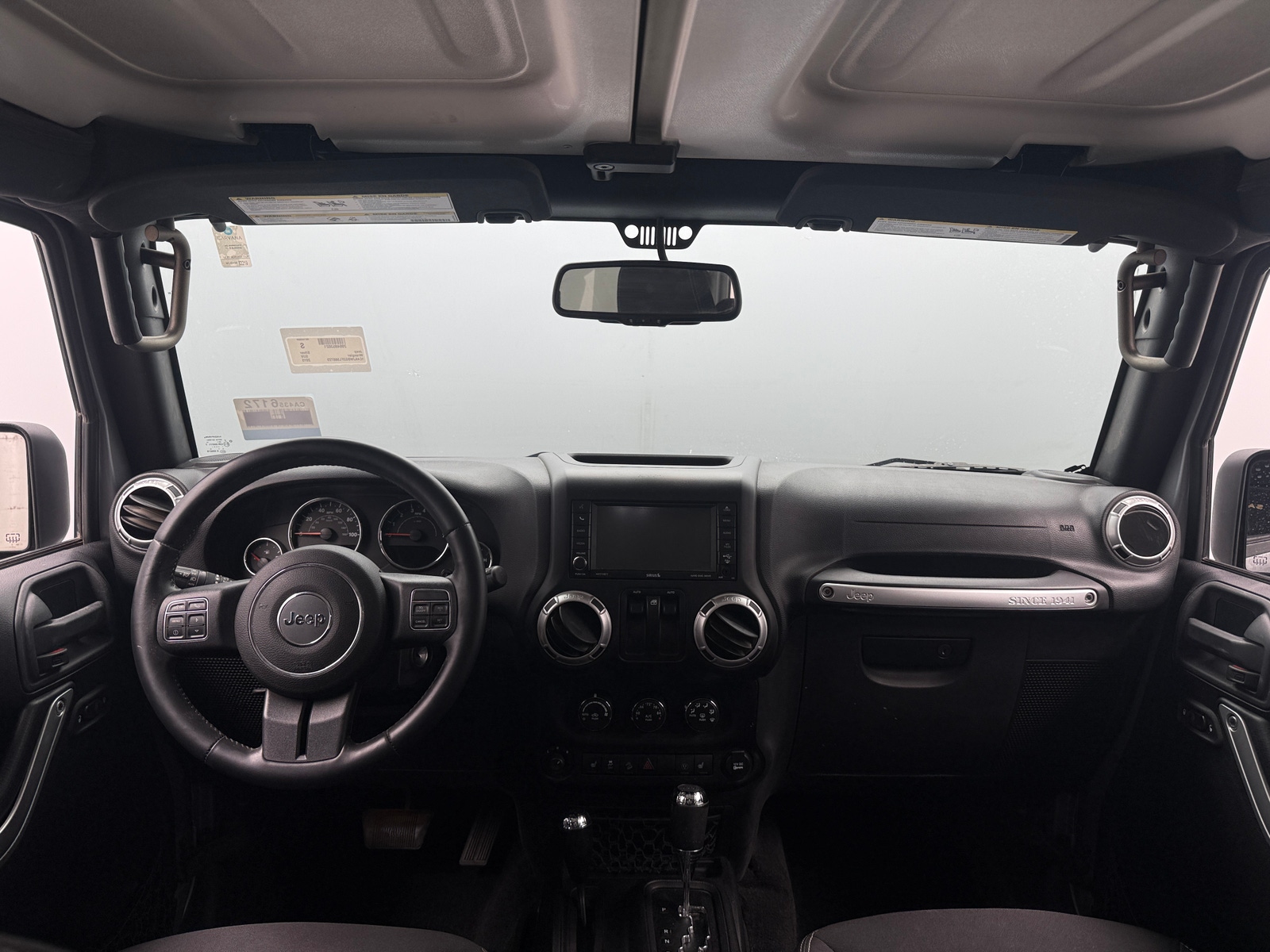 Thumbnail: 2015 Jeep Wrangler - 3