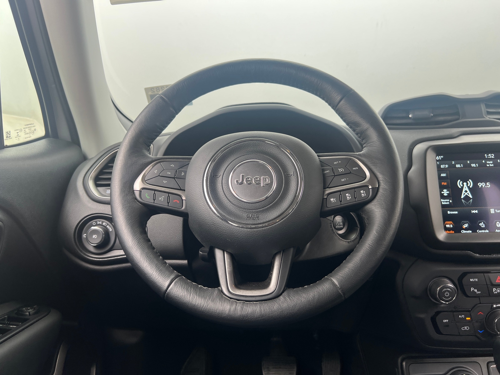 Thumbnail: 2021 Jeep Renegade - 4