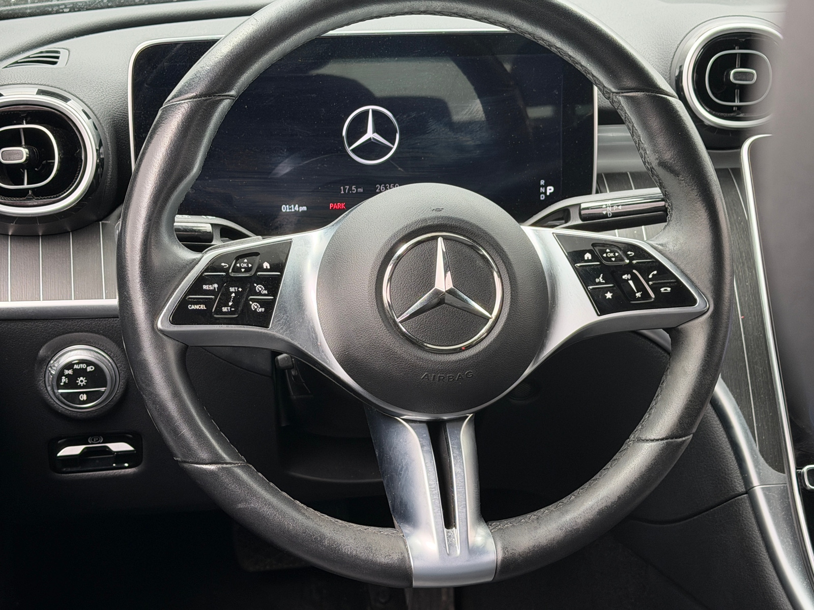 Thumbnail: 2023 Mercedes-Benz C-Class - 4