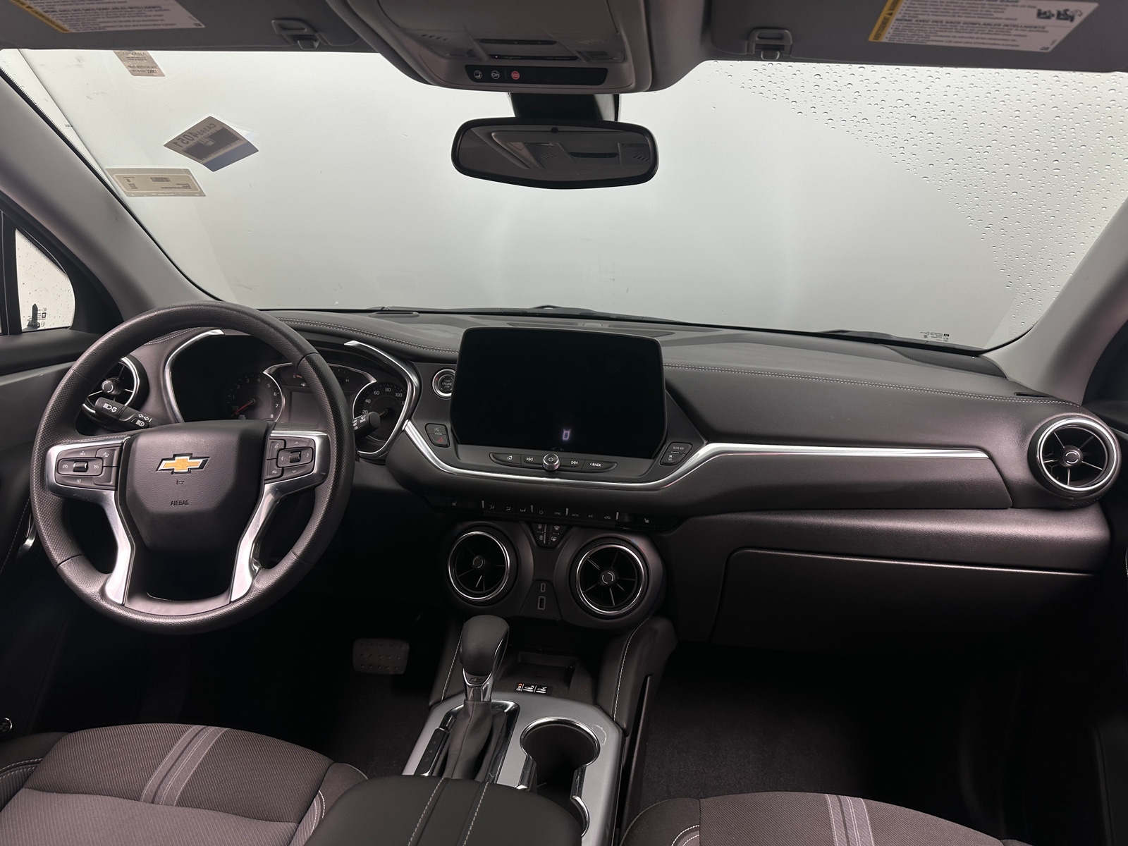 Thumbnail: 2023 Chevrolet Blazer - 3