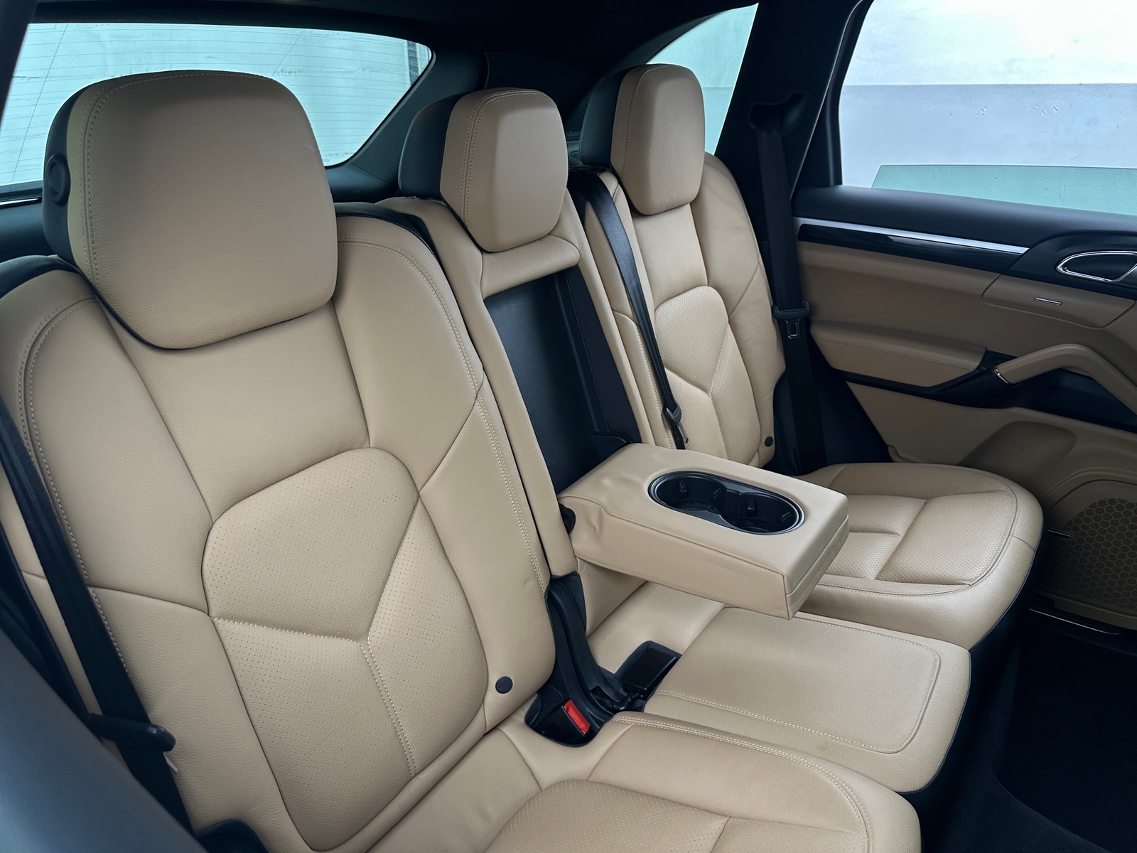 Thumbnail: 2016 Porsche Cayenne - 5