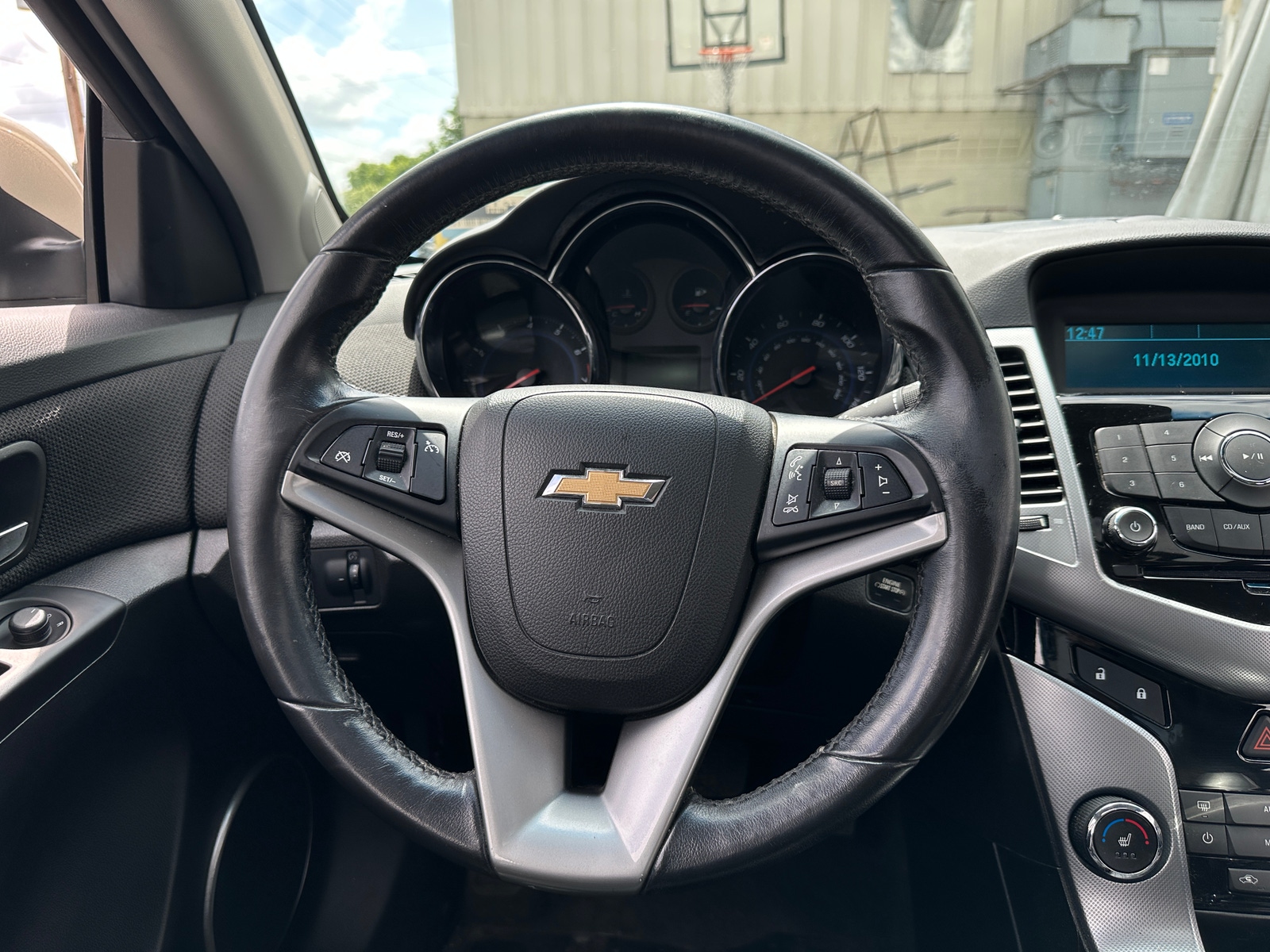 Thumbnail: 2012 Chevrolet Cruze - 4