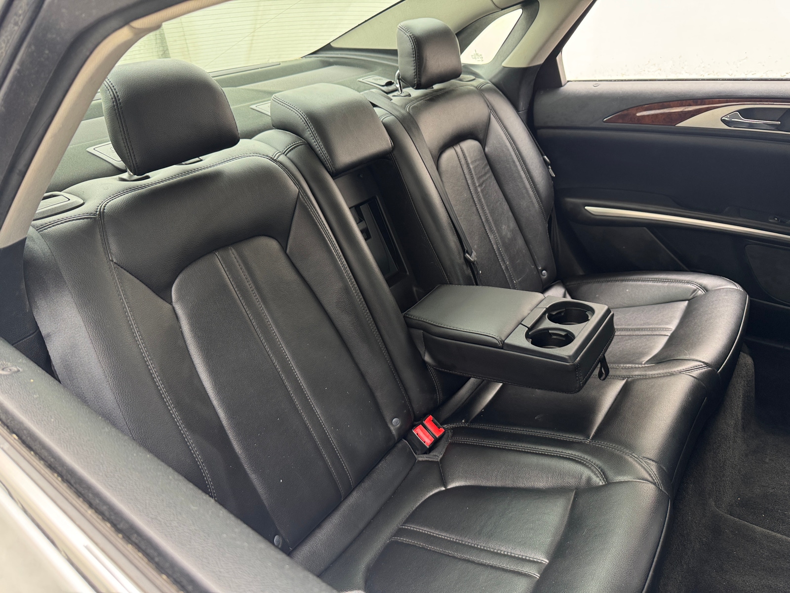 Thumbnail: 2016 Lincoln MKZ - 5