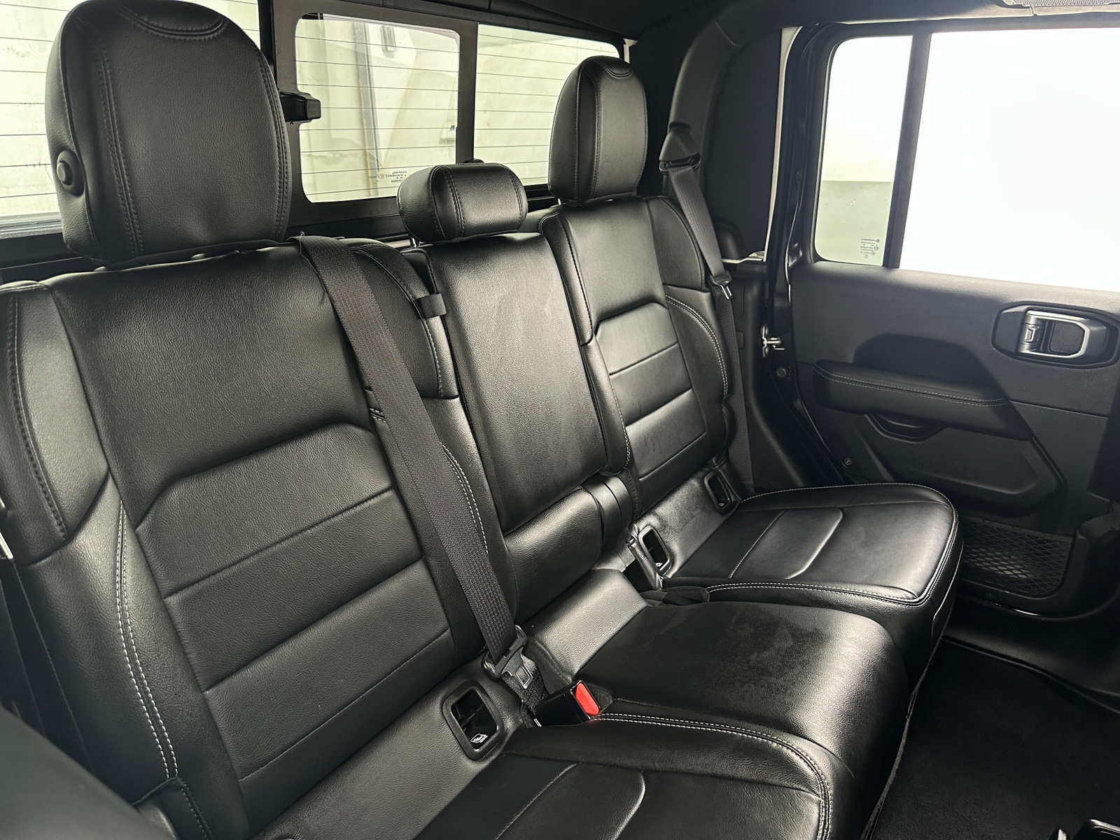 Thumbnail: 2021 Jeep Gladiator - 6